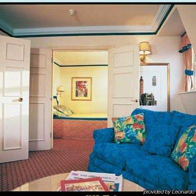 John Howard Hotel Londen Kamer foto